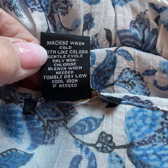 Robert Louis White/Blue Floral Boho/Peasant/Cottage Short Bell Sleeve M - Picture 5 of 6